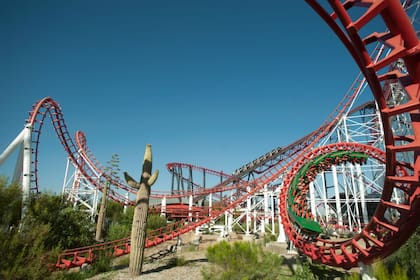 Los visitantes con pase de temporada de Six Flags todavía podrán utilizarlos hasta finales de año