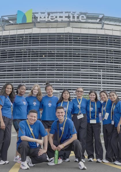 Los voluntarios de FIFA no perciben un salario por su servicio (Instagram/@fifavolunteer)