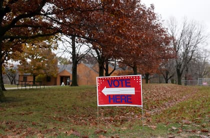 Los votantes deben ser ciudadanos estadounidenses para poder sufragar en Illinois