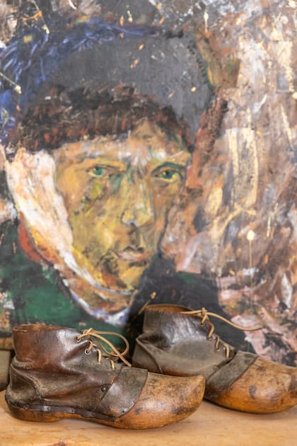 Los zapatos de estilo neerlandés.