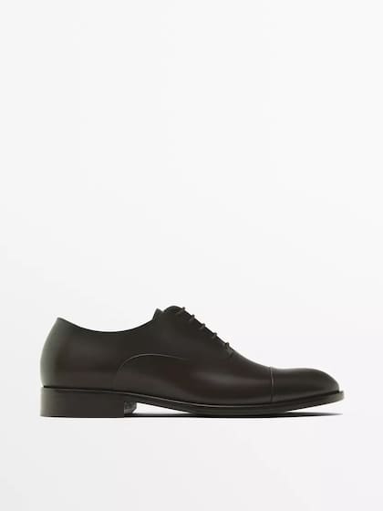 Los zapatos de Massimo Dutti cuentan entre los 152 y 165 dólares