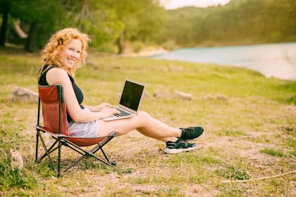 Los Zoom con paisajes idílicos de fondo se volvieron algo habitual en el mundo laboral durante la pandemia