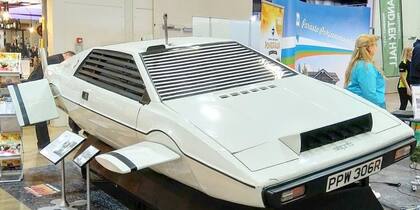 Lotus Esprit, el auto que compró Elon Musk