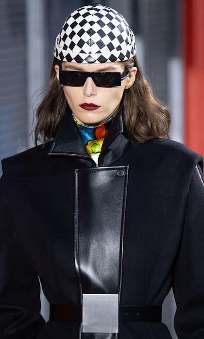 Louis Vuitton, negro total
