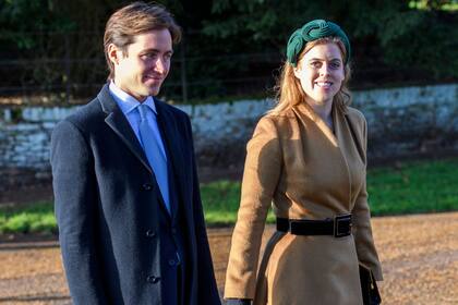 La princesa Beatriz y su novio, Edoardo Mapelli Mozzi, tuvieron que cancelar su boda por tercera vez