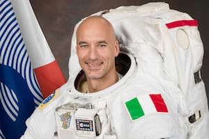 Luca Parmitano, piloto de la misión Artemis III al ser presentado: "Espero tener algo italiano en el menú"