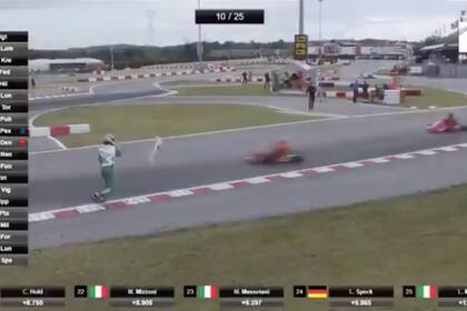 Luca Corbieri arrojó un alerón a su rival en plena carrera