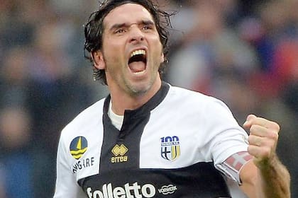 Lucarelli, capitán de Parma