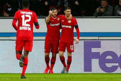 Lucas Alario (13), delantero de Bayer Leverkusen. Es uno de los cuatro argentinos que juegan en la Bundesliga
