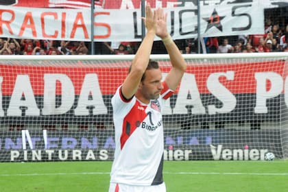 Lucas Bernardi se retiró en su casa