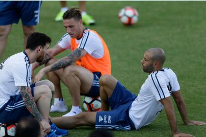 Lucas Biglia ingresaría por el lesionado Augusto Fernández