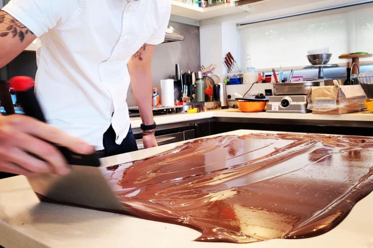 Lucas Caraballo, maestro pastelero, especialista en azúcar artístico y campeón de la Copa Latinoamericana de Helado Artesanal