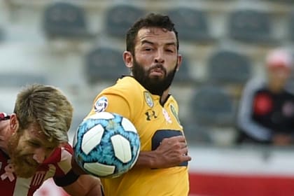 Lucas Gamba, un jugador ofensivo todo terreno: puede ser 9, segunda punta o volante por afuera; hoy defiende los colores de Rosario Central