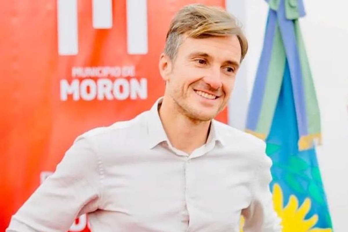 Lucas Ghi, intendente de Morón alineado con el PJ afronta una crisis en el municipio por dos epidosios policiales que protagonizaron dos empleadas