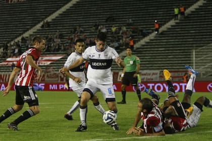 Lucas Licht marcó el único tanto del partido