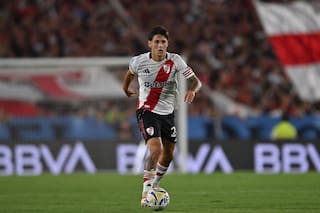 A qué hora juega River vs. Tigre hoy
