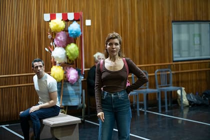Lucas Segovia y Josefina Scaglione ensayan "Cuentos Líricos", que el próximo martes llega a la sala principal del Teatro Colón