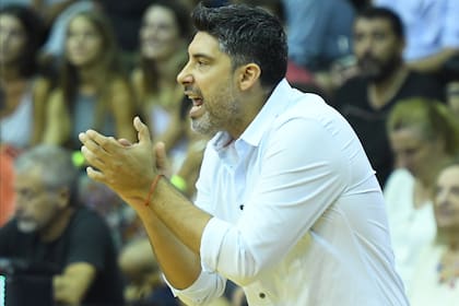 Lucas Victoriano, a los 40 años, disfruta su etapa como entrenador y se ilusiona con su futuro