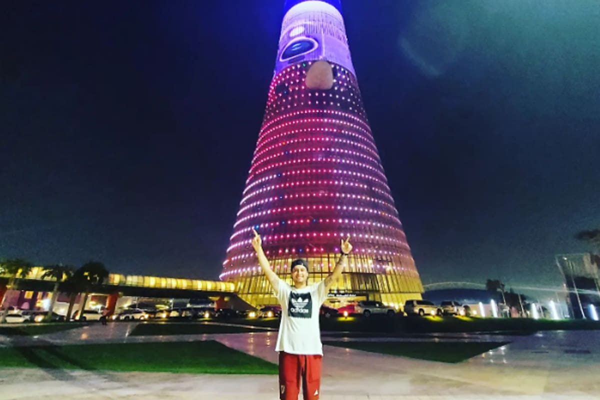 Lucas Villarroel viajó 24 mil kilómetros en un mes y medio para ver a la selección en el mundial