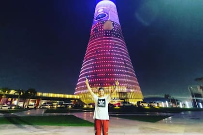 Lucas Villarroel viajó 24 mil kilómetros en un mes y medio para ver a la selección en el mundial