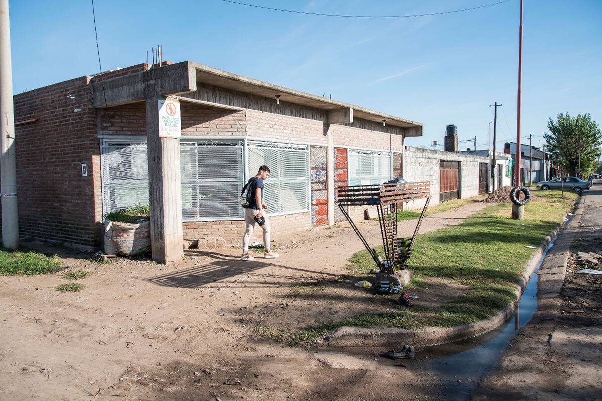 Lucas Zalazar, de 30 años, fue asesinado anoche de tres tiros en la cabeza y uno en el pecho