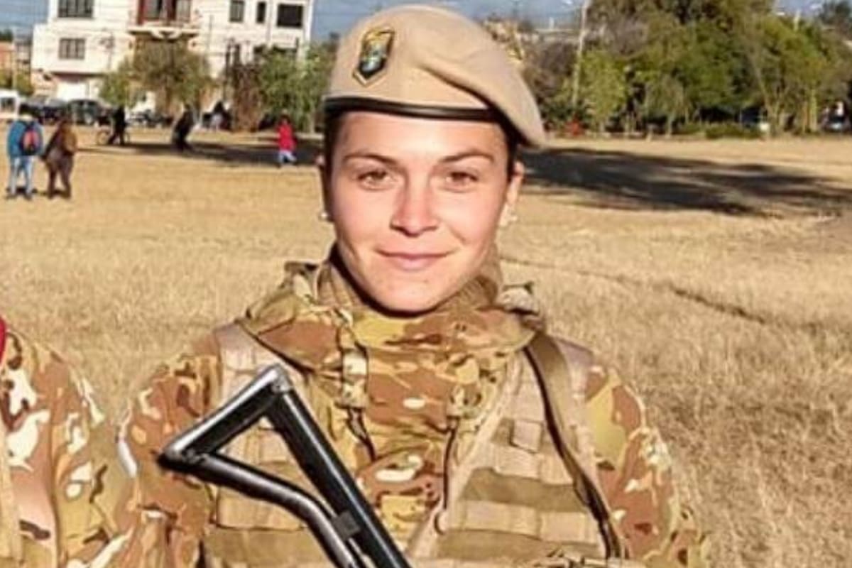 Lucía Herrera es integrante del Ejército Argentino y criticó la idea de que se cambien las letras de las marchas militares