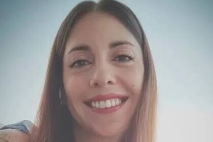 Lucía se enamoró de su jefe cuando tenía 19 años y contó su historia en un tuit viral (Foto: Twitter @luabt85)