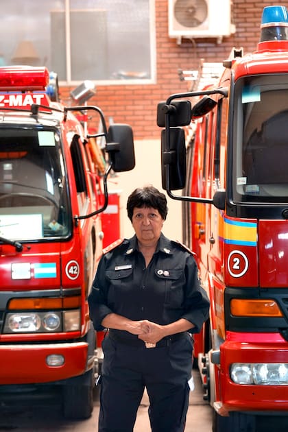 Lucía Segovia es la bombera voluntaria con más antigüedad en el cuartel de Dock Sud