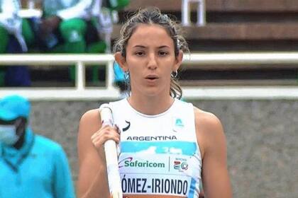 Luciana Gómez Iriondo, una promesa del atletismo argentino: con 3,95 metros, la santafesina resultó sexta en el Mundial sub 20 tras coronarse campeona sudamericana en salto con garrocha.