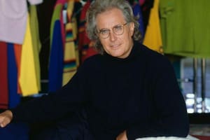 Luciano Benetton salió de la pobreza en Italia para convertirse en multimillonario con una marca de moda global y unas de las campañas publicitarias más controvertidas de la historia.