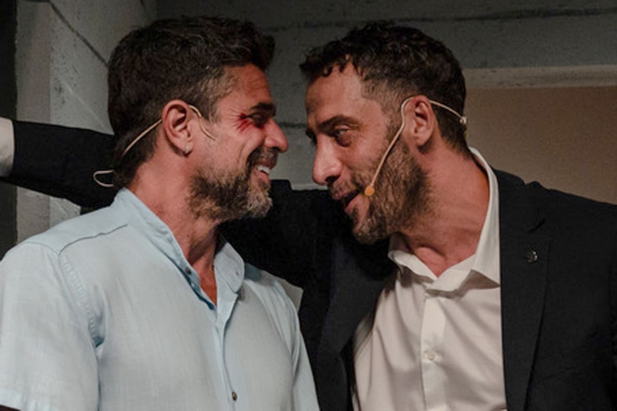 Luciano Castro y Luciano Cáceres, los actores se atreven a una jugada escena sobre el escenario