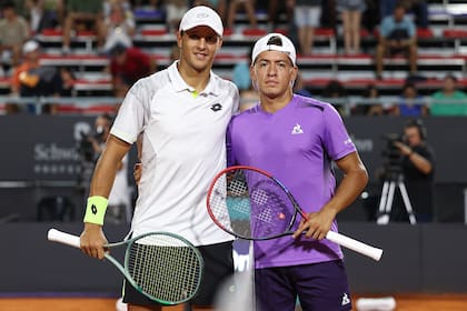 Luciano Darderi tuvo en contra al público ante Sebastian Báez, pero se sobrepuso y cumplió un anhelo: alcanzar su primera final de un torneo de ATP.