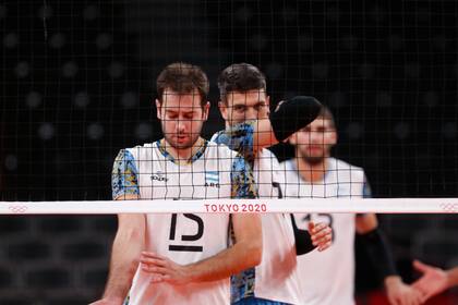 Luciano de Cecco durante el partido de voleibol por la medalla de bronce entre Argentina y Brasil.