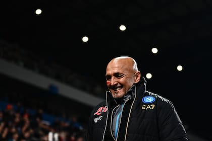 Luciano Spalletti fue el DT revelación de la temporada; busca levantar su primer título oficial
