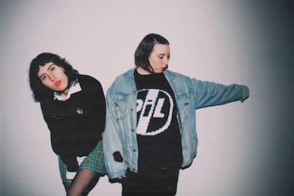 Lucila Storino (27) y Juana Inés Gallardo (23), las integrantes del dúo más potente del momento