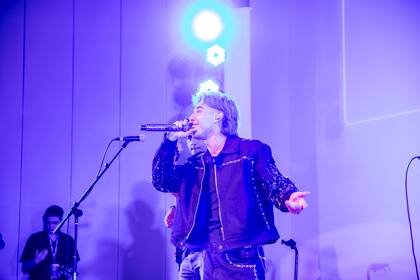 Luck Ra fue el encargado de ponerle música a la noche