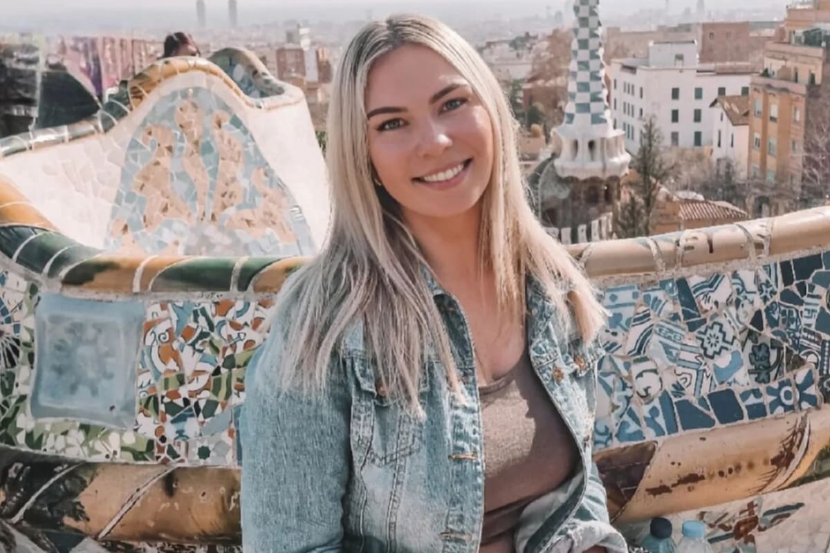 Lucy es una joven inglesa que trabaja hace nueve años en la industria marítima (Foto: Instagram/@cruisingascrew)