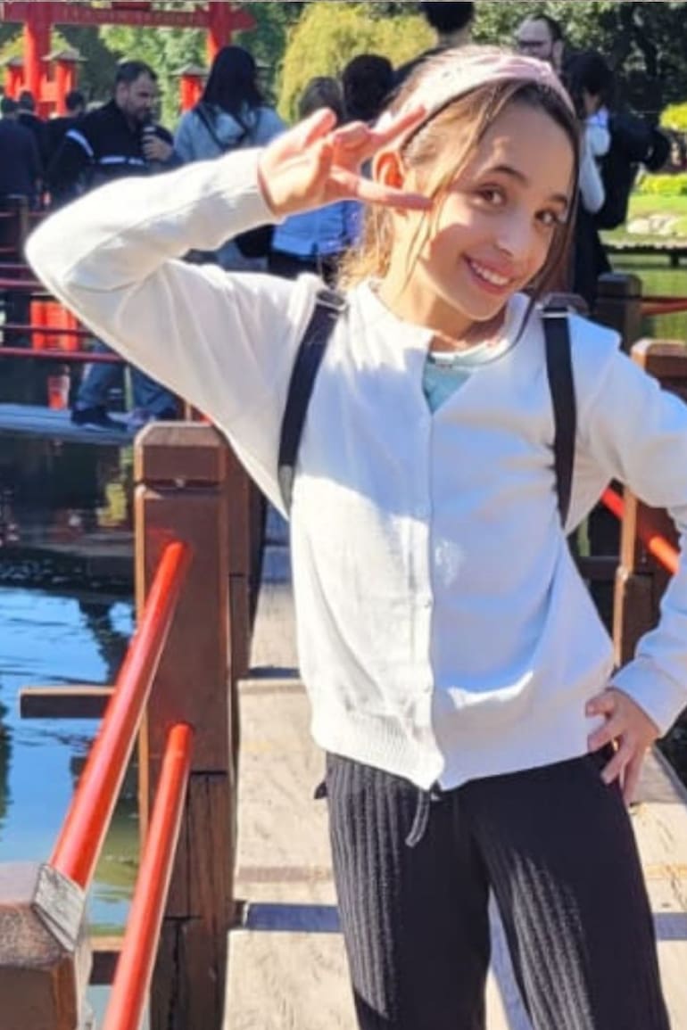 Ludmi confiesa que le gustaría ser cantante y famosa.