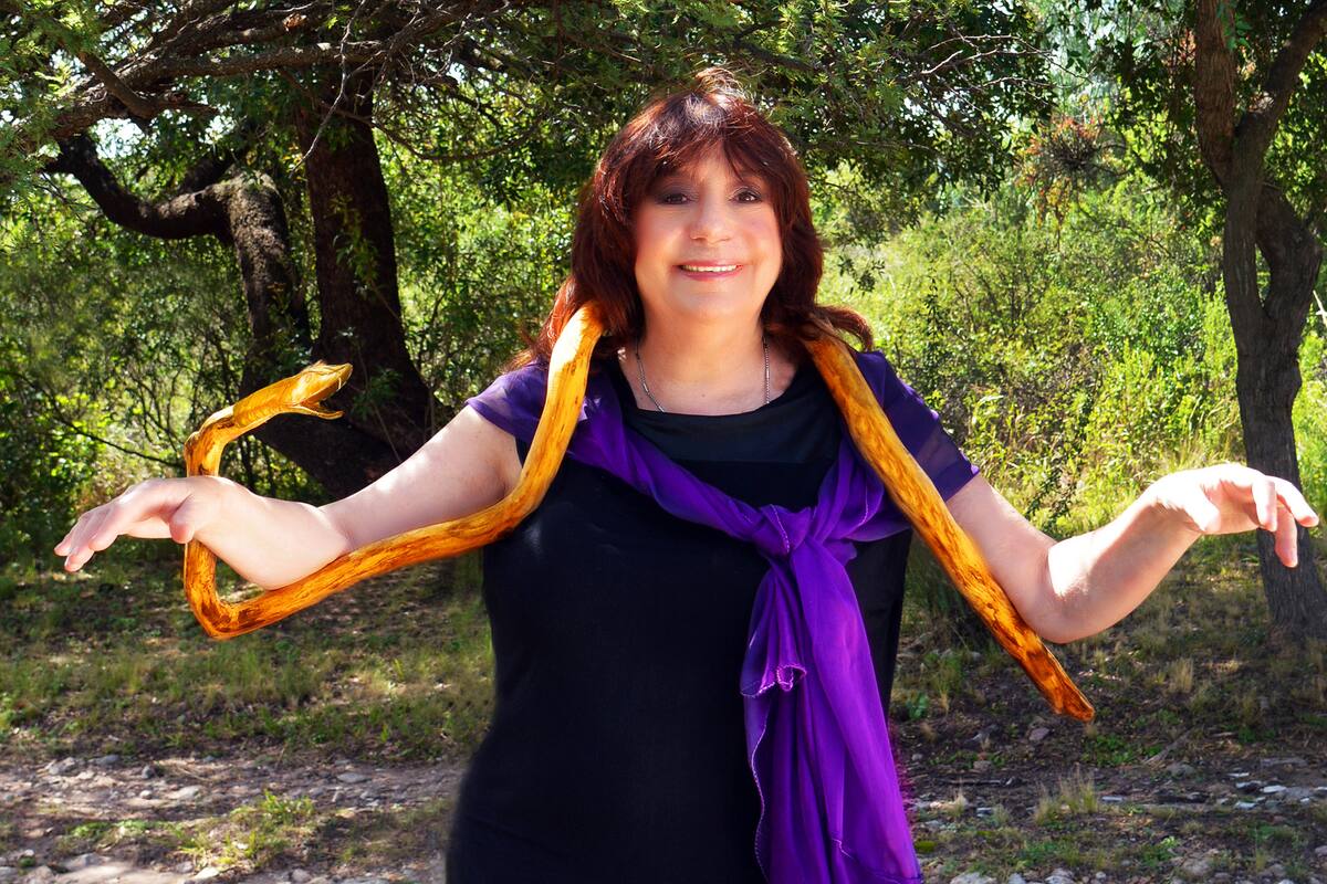 Ludovica Squirru, la serpiente y la reptación política