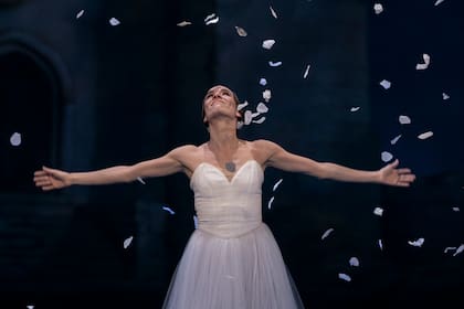 Luego de 28 años de trayectoria, Nadia Muzyca se despidió del Teatro Colón interpretando Giselle con el Ballet Estable