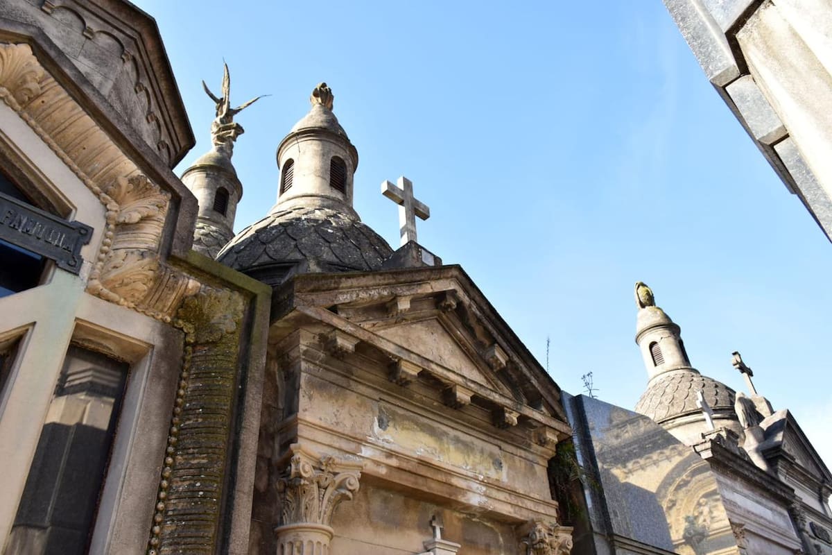 Luego de 57 años, vuelven a subastar bóvedas en cementerios porteños