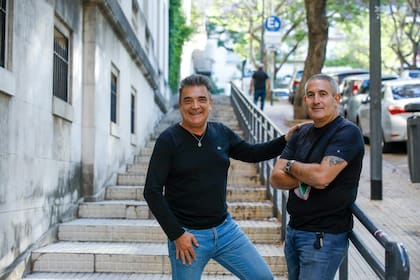 Luego de ponerse al frente del movimiento de ahorrista, Artaza y Pérez recuerdan las ofertas que recibieron para participar de la política