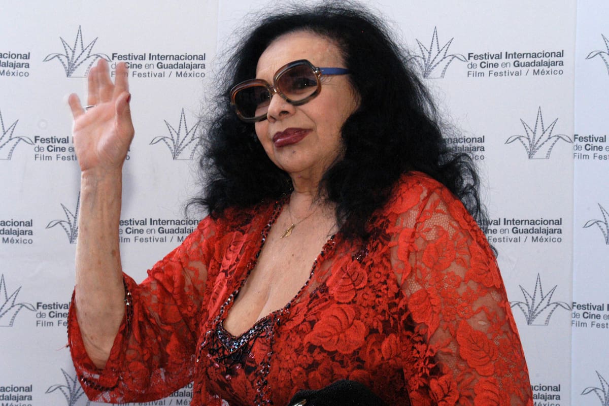 Luego de ser operada de la cadera y estar unos días en observación, la diva de 84 años volvió a su hogar junto a su hija Isabelita