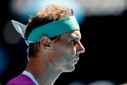 Luego de superar el debut contra Marcos Girón en el Abierto de Australia, Rafael Nadal dijo estar "bastante cansado" del tema Novak Djokovic y que no vive "con la desesperación de querer ser el más grande".