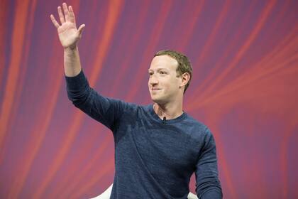 Mark Zuckerberg reveló en una entrevista que prepara un dispositivo especial para habilitar una suerte de "teletransportación" dentro de una década