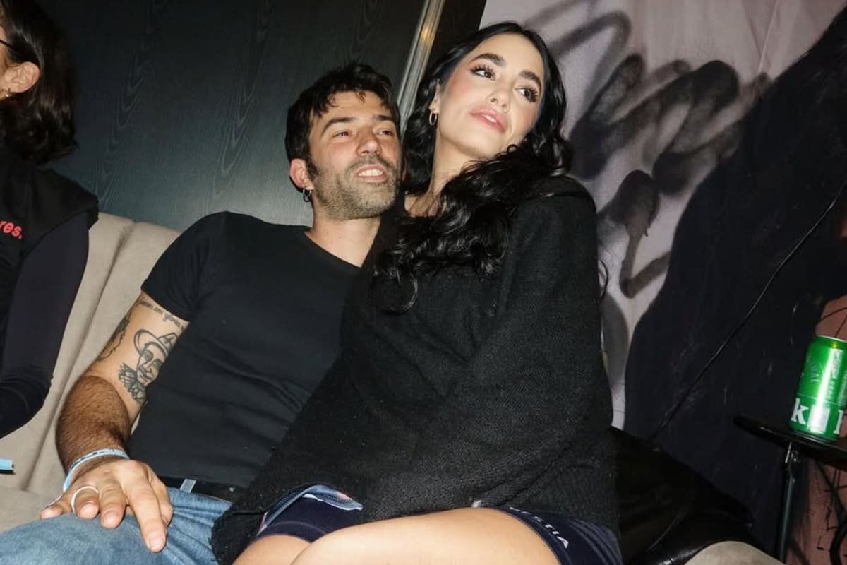 Luego de varios meses en los que solamente hubo posteos con los gatos que comparten, Pedro fue a ver los primeros recitales de Lali en Vélez
