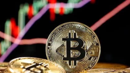 Luego del discurso de Trump, bitcoin volvió a caer y cotizó a US$103.000