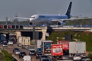 Lufthansa recorta 20.000 vuelos mientras la guerra EE.UU.-Irán presiona precios de combustible