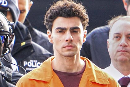 Luigi Mangione es acusado de asesinar a Brian Thompson, el director ejecutivo de UnitedHealthcare