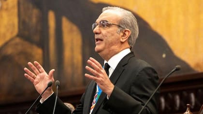Luis Abinader, presidente de República Dominicana, anunció 15 nuevas medidas que refuerzan sus políticas migratoria